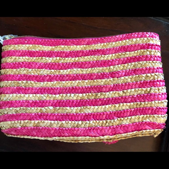 A1  WHEAT STRAW CLUTCH👛 Mudpie NWT - Picture 2 of 8